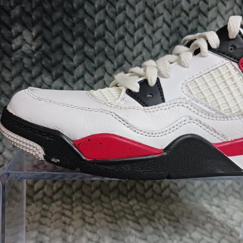 Nike Air Jordan 4 Retro PS Kids Sneakers White Fire Red Black BQ7669-161 Sz 1.5Y